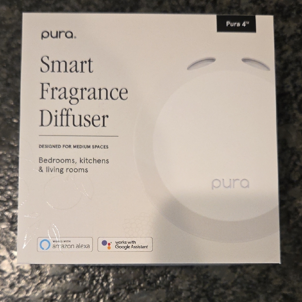 Pura Smart Fragrance Diffuser Set With 2 Refills Included - Picture 3 of 4